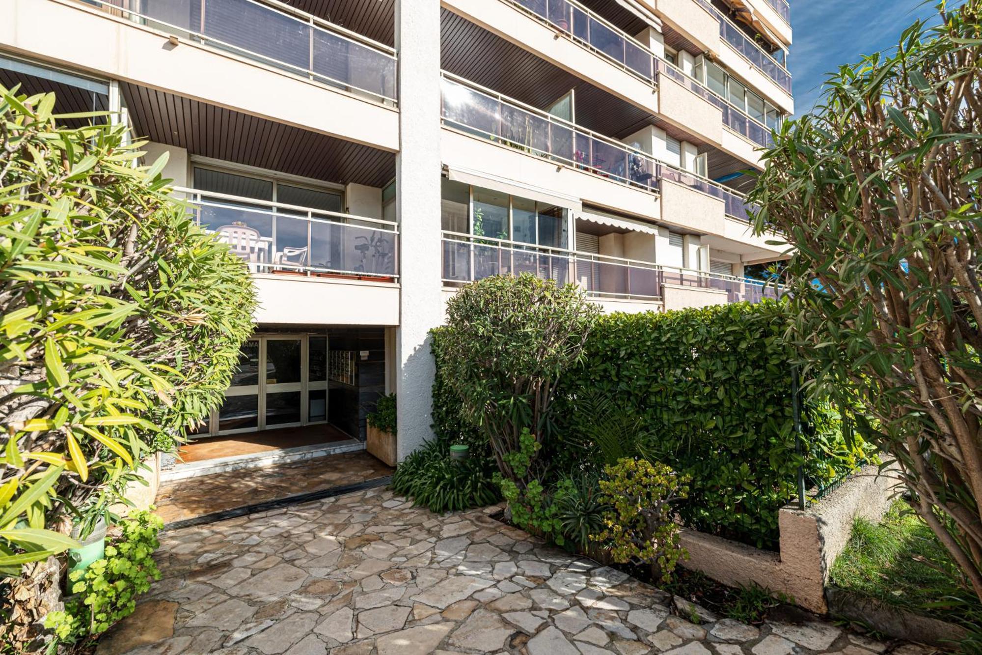 Apartament Le Globe Trotteur Saint-Laurent-du-Var Zewnętrze zdjęcie